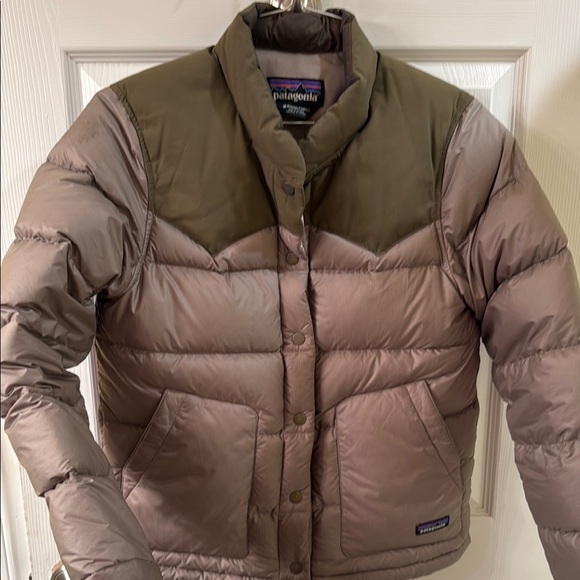 Patagonia Two-Tone Puffer Jacket - Picture 1 of 4